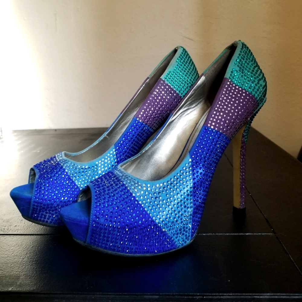 Enzo Angiolini Rhinestoned Peep Toe Pumps